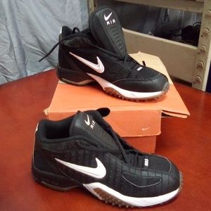 Nike Air Astro Grabber 3/4 Mens football Cleats Size 9.5